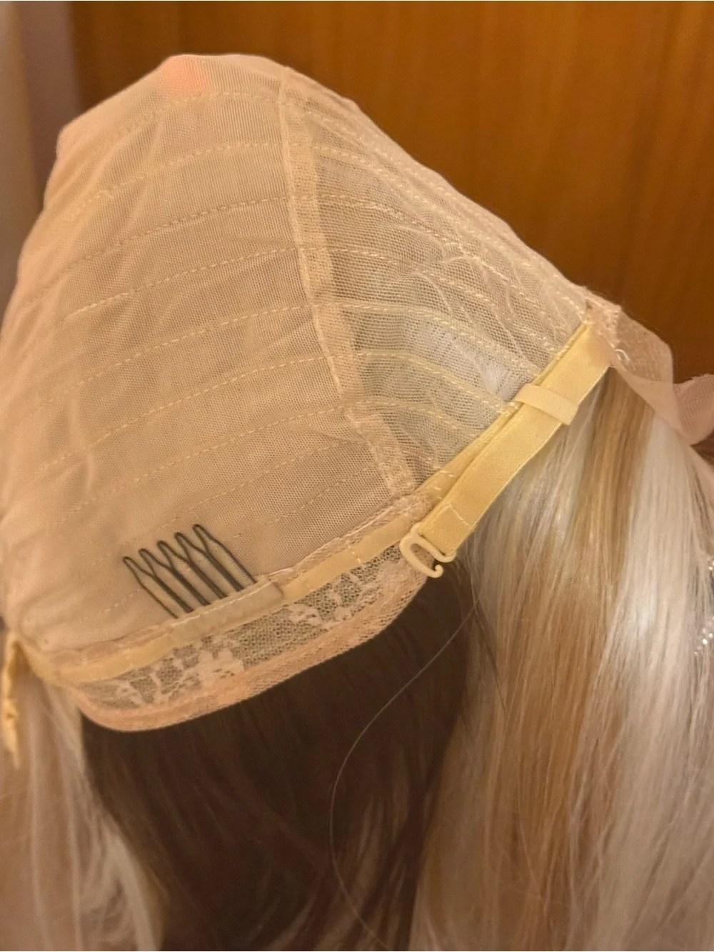 Lace Front Straight Wig Light Blond/Dark Brown Highlights Clip-In Free-Part
